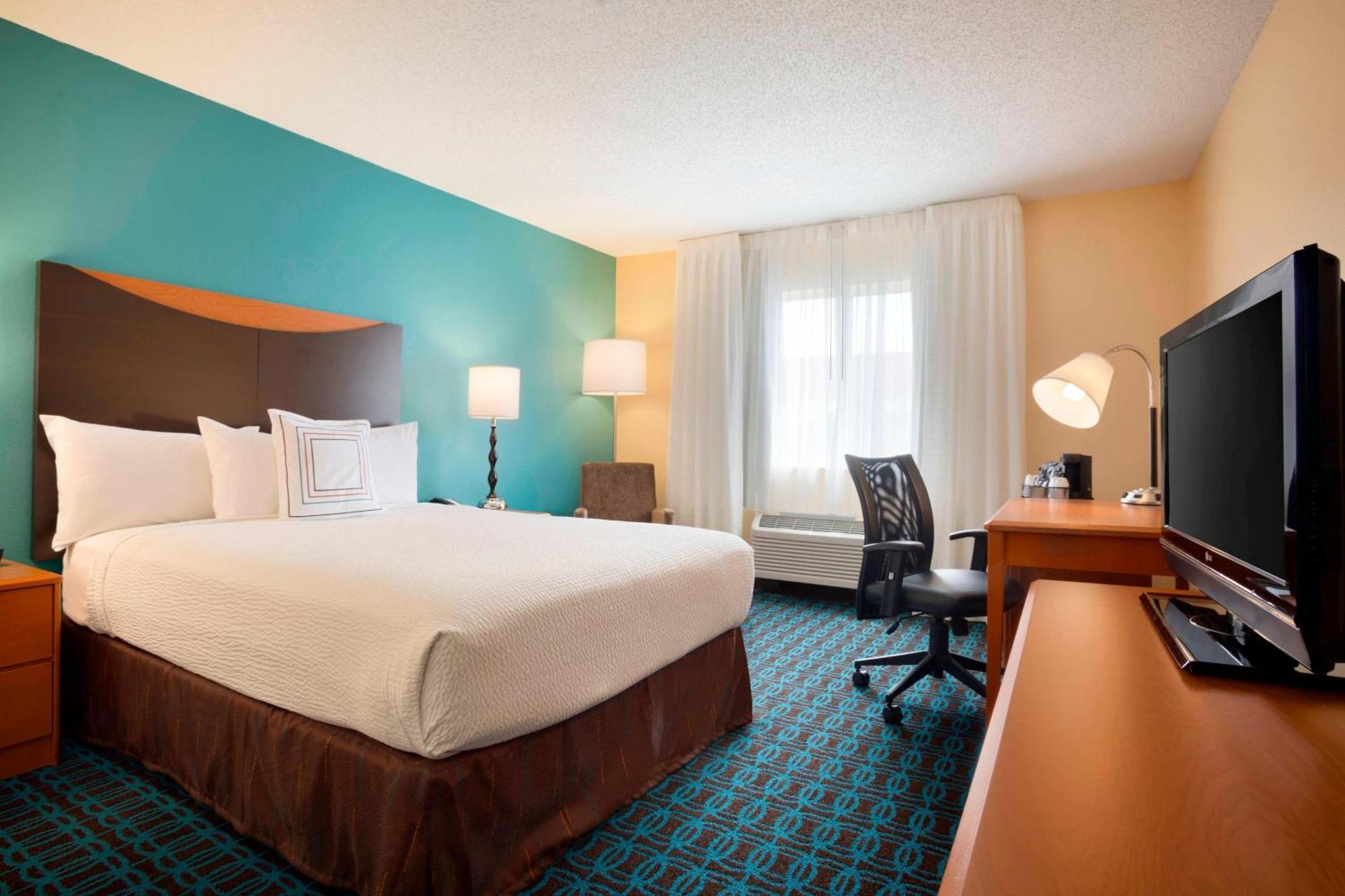 Fairfield Inn & Suites By Marriott Dallas Плано Экстерьер фото